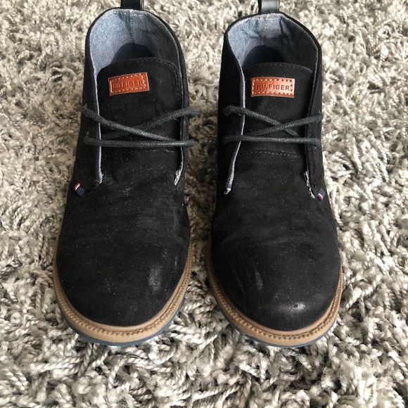 Boy's Black Tommy Hilfiger Ankle Dress Boots - Picture 2 of 8